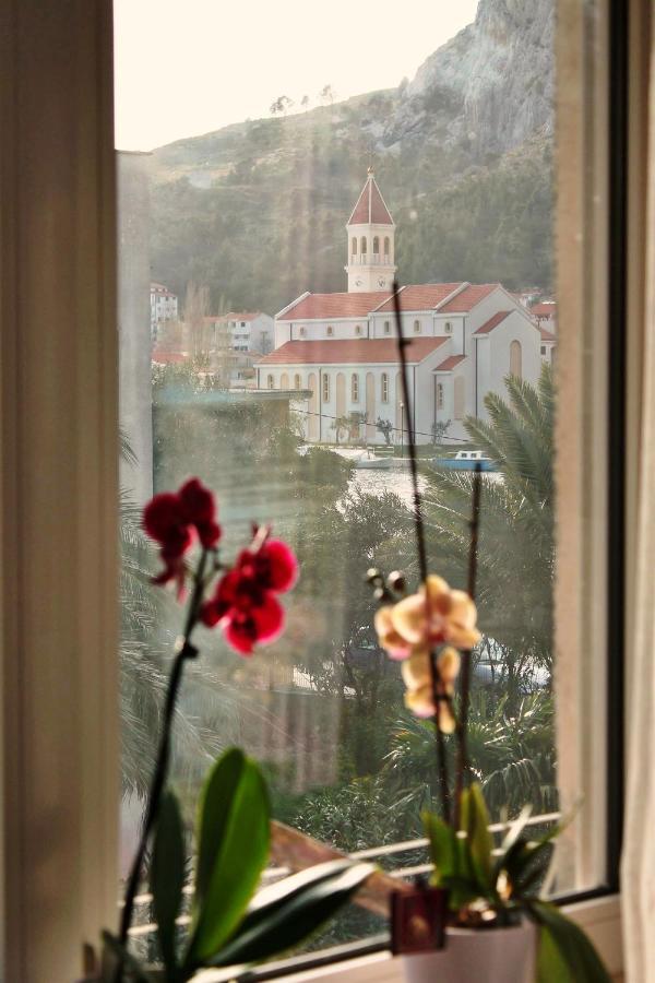 Apartment Anita Омиш Экстерьер фото